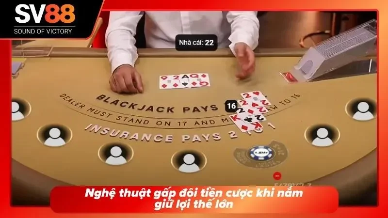 Thao tác chọn tính năng tách đôi bài trên màn hình.